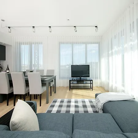 Poordi 1 With Rooftop Terrace *